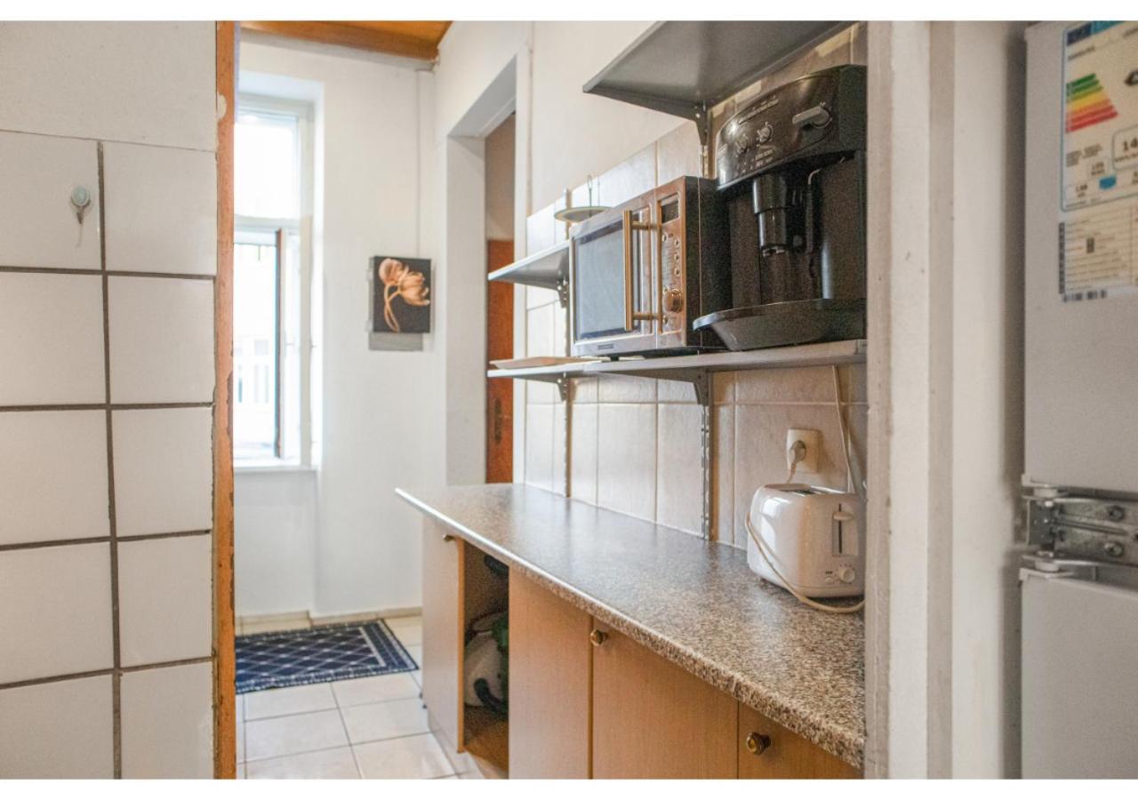 Welcoming 2Br Apt. Near Danube & Millenium Tower Bécs Kültér fotó